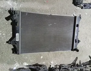 HYUNDAI Elantra 2016-2018 - 2