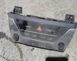 HYUNDAI Elantra 2016-2018