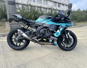 YAMAHA YZF-R1 2015-2025 - 2