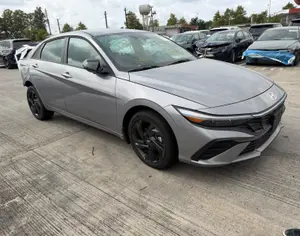 HYUNDAI Elantra 2025 1.6 - 2