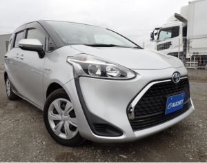 TOYOTA Sienta 2017 1.5 - 1