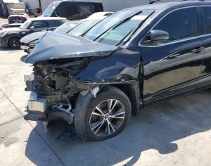 TOYOTA Highlander 2017 3.5 - 7