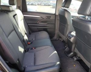 TOYOTA Highlander 2017 3.5 - 9
