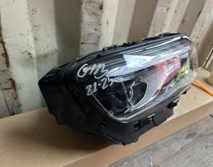 MERCEDES-BENZ GLB 250 2021-2025 - 2