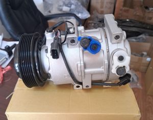 HYUNDAI Elantra 2021-2026 - 5