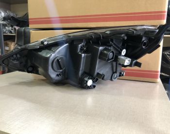 TOYOTA Prius C 2014-2017 - 4