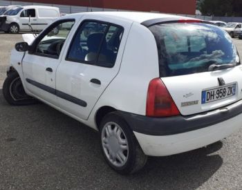 RENAULT Clio 1998-2002