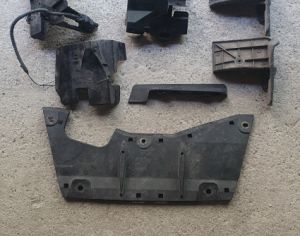 TOYOTA Prius C 2012-2018 - 2