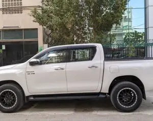 TOYOTA Hilux 2015-2026 - 1