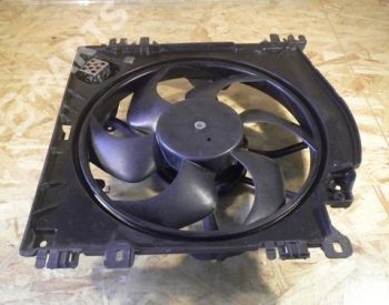 RENAULT Clio 2005-2008 - 1