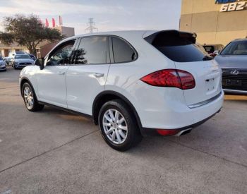 PORSCHE Cayenne 2016 3.6 - 11