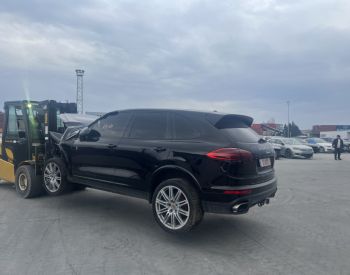 PORSCHE Cayenne 2016 3.6 - 4