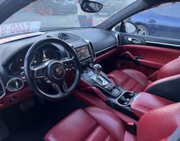 PORSCHE Cayenne 2016 3.6 - 7