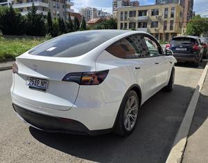 TESLA Model Y 2022 0.1 - 2