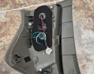 TOYOTA Prius V 2010-2018 - 4