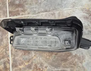 TOYOTA Prius V 2015-2018 - 4