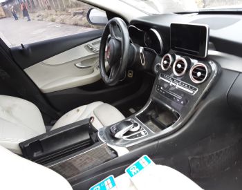 MERCEDES-BENZ C 300 2016 2.0 - 5