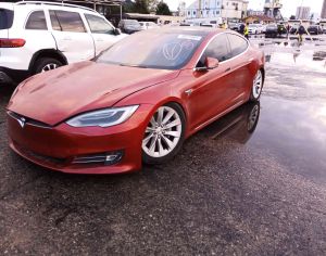 TESLA Model S 2017 0.1 - 2