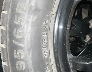 R15 TOYOTA Prius 2010-2015 - 6