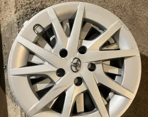 TOYOTA Prius V 2011-2025