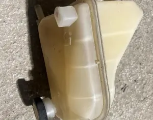 TOYOTA Prius 2010-2015 - 3