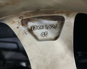 R17 - 7