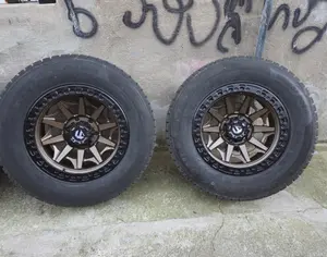 R17 TOYOTA 4Runner 2026 - 3