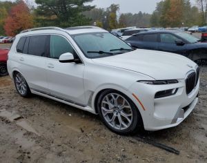 BMW.  G07.  X7