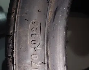 R18 225/40 Лето