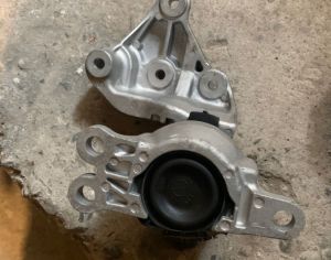NISSAN Rogue 2014-2019 - 4