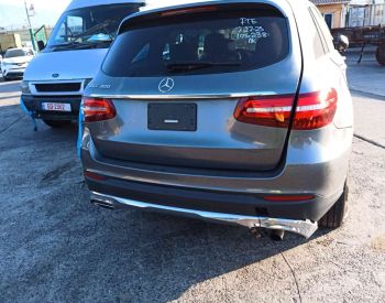 MERCEDES-BENZ GLC 300 2017 2.0 - 2