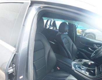 MERCEDES-BENZ GLC 300 2017 2.0 - 3