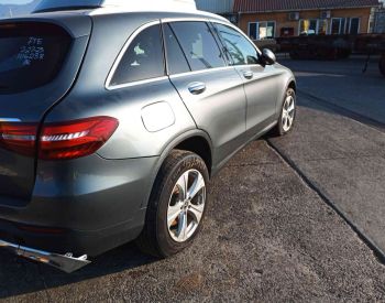MERCEDES-BENZ GLC 300 2017 2.0 - 4