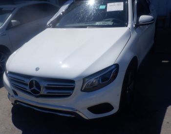 MERCEDES-BENZ GLC 300 2017 2.0 - 8