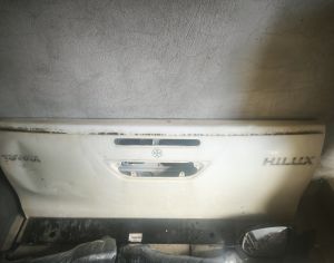 TOYOTA Hilux 2008-2018 - 3