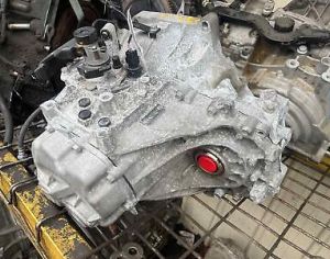 HYUNDAI Veloster 2011-2017 - 1