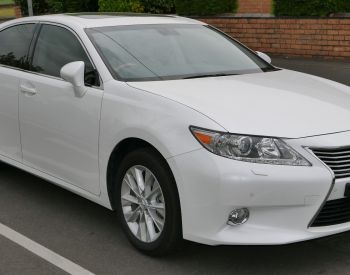 LEXUS ES 300 2015 2.5 - 4