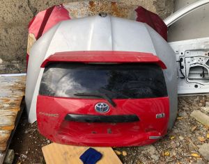 TOYOTA Prius C 2012-2016