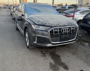 AUDI Q7 2021 2.0