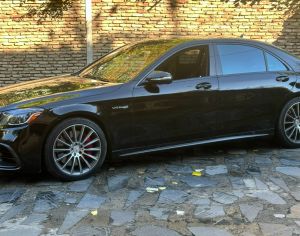 MERCEDES-BENZ S 63 AMG 2018 4.0