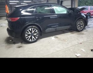 FORD Escape 2021 2.5 - 9