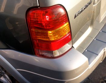 FORD Escape 2006