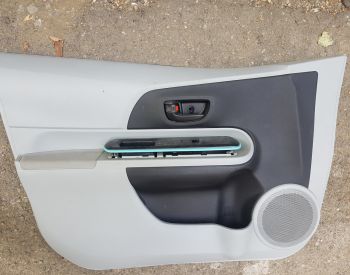 TOYOTA Aqua 2012-2018 - 12