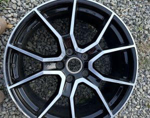 R21 PORSCHE Taycan turbo 2020-2025 - 1