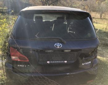 TOYOTA Ipsum 2000-2004