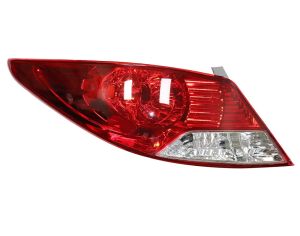 HYUNDAI Accent 2011-2017 - 1