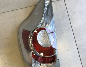 TOYOTA Prius C 2011-2014 - 4
