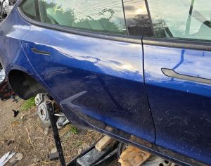 TESLA Model 3 2017-2023 - 1