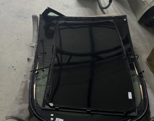 TESLA Model 3 2024-2025 - 2