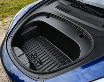 TESLA Model 3 2016-2020